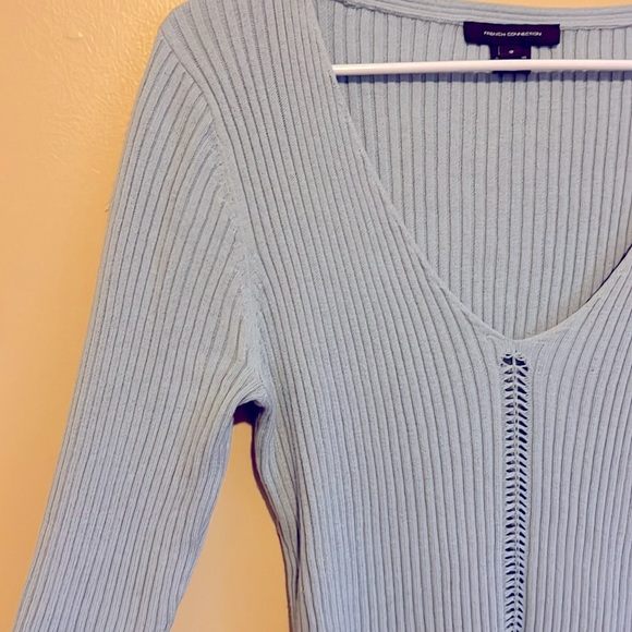 S French Connection Long Sleeve Knit Top Hole Design Knitted Sweater V Neck - Picture 6 of 9